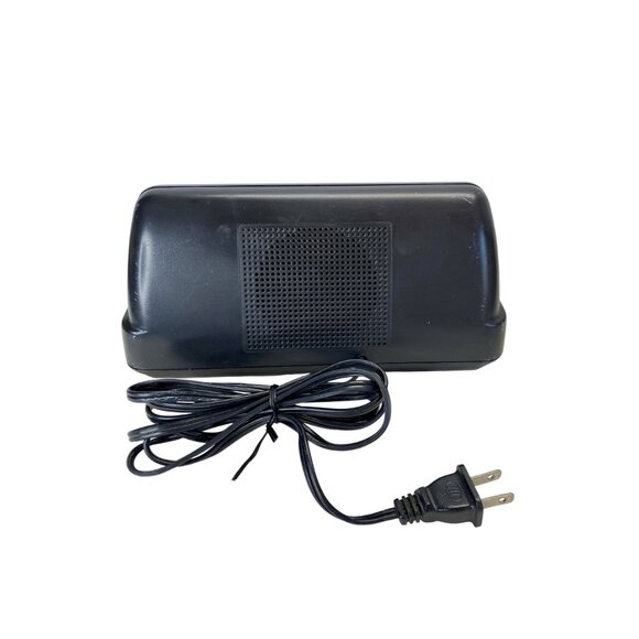 Emerson AM/FM Clock Radio Dual Alarm Snooze Function Black Red Digital Readout - Picture 4 of 10